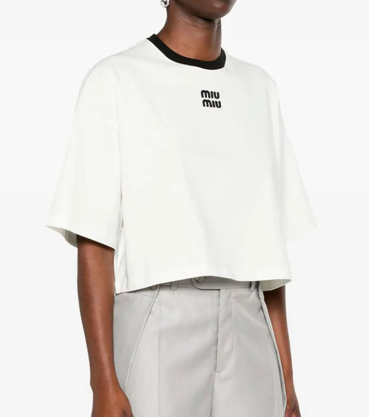 Embroidered Logo Cropped T-Shirt MIU5002