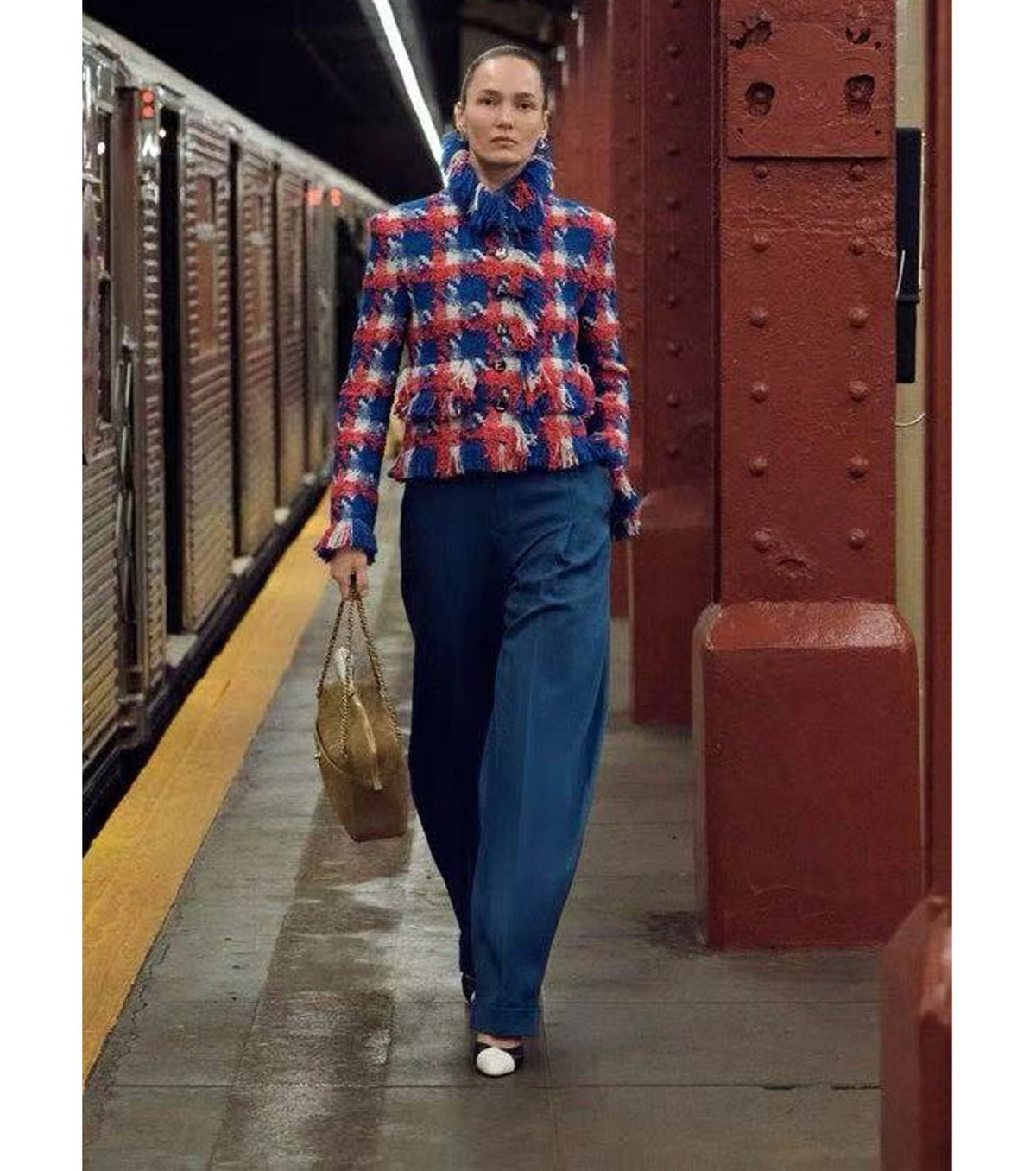Women trousers