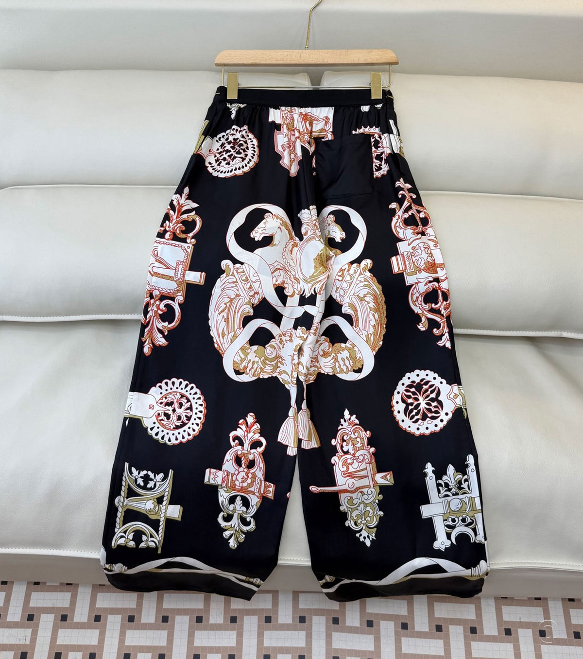 Women trousers