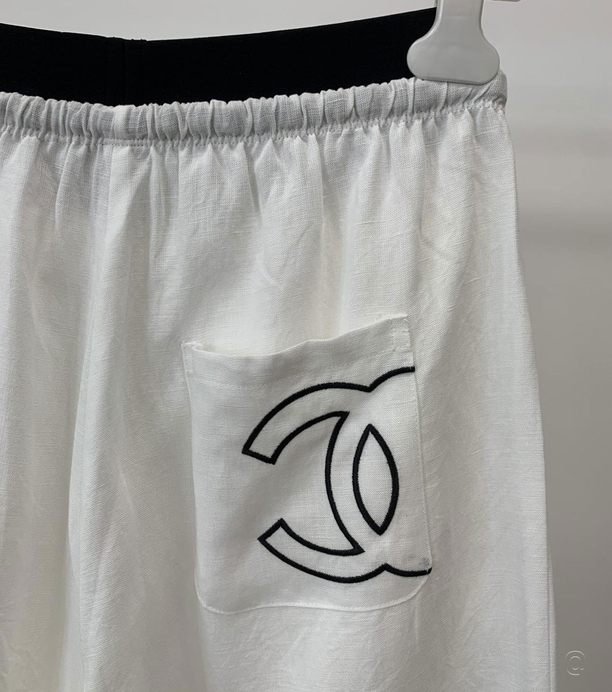 Women linen trousers