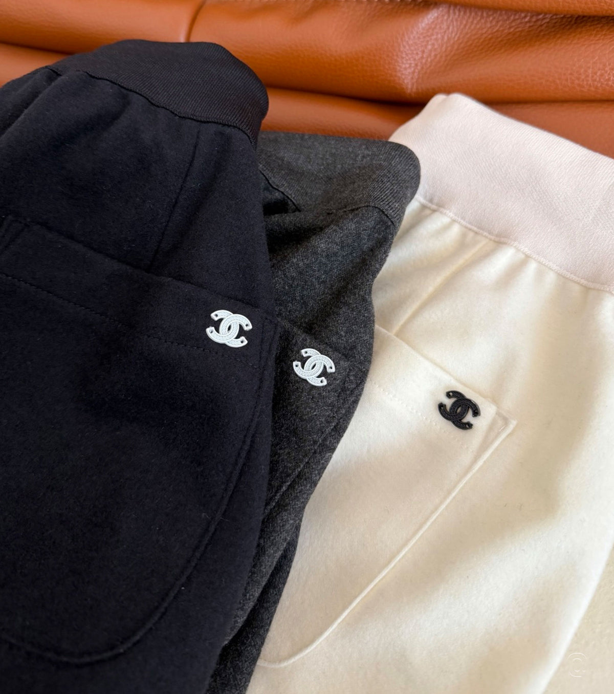 Women trousers