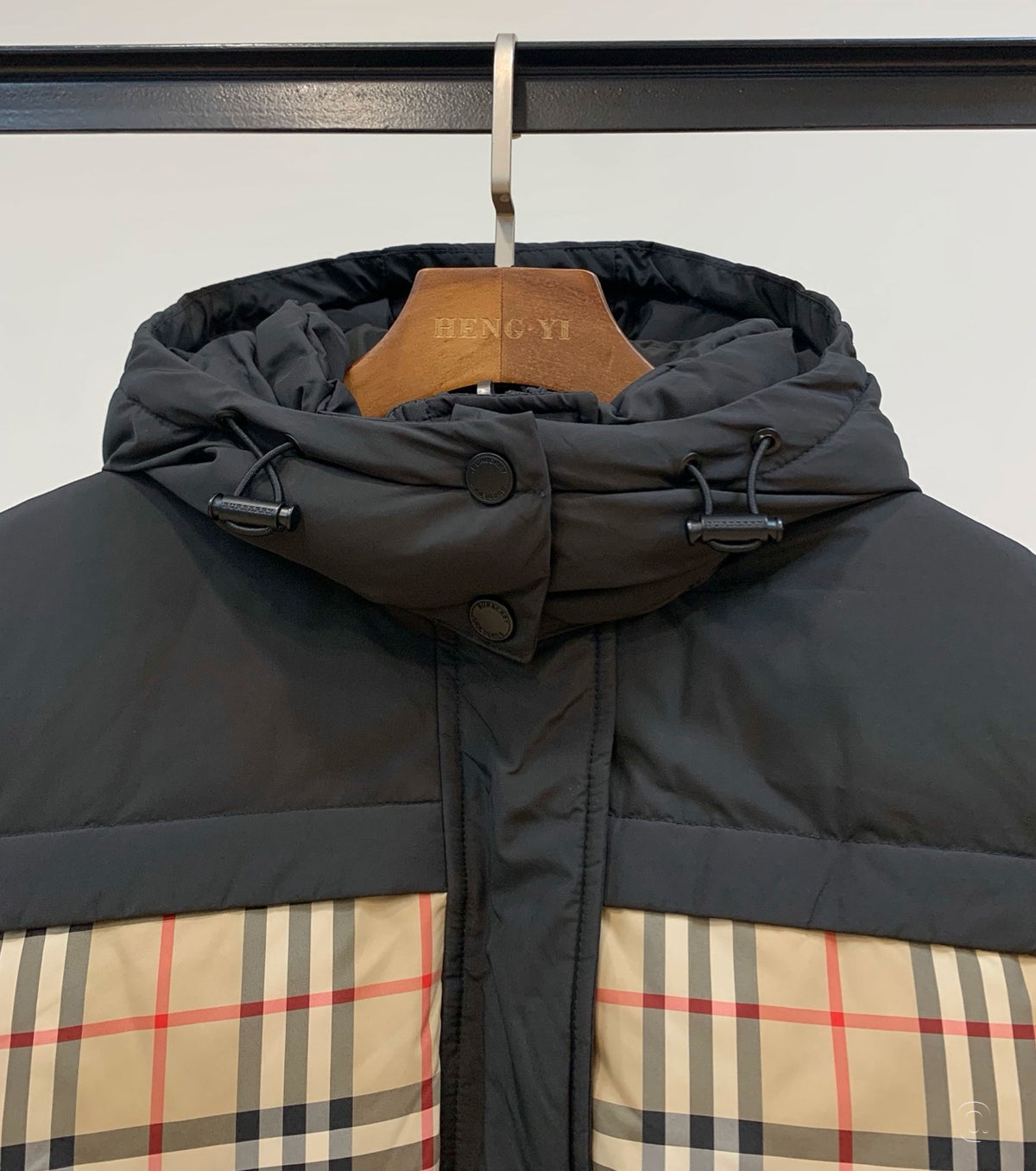 Дамски двулицев елек от гъши пух