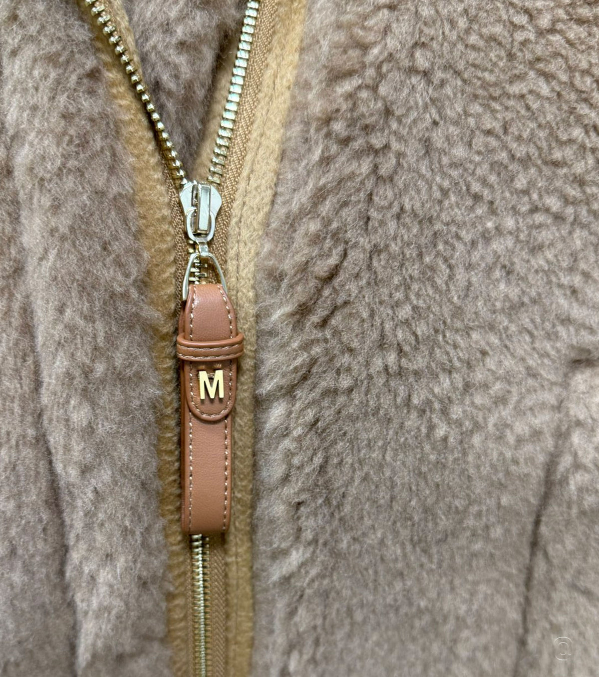 Women alpaca wool cape vest