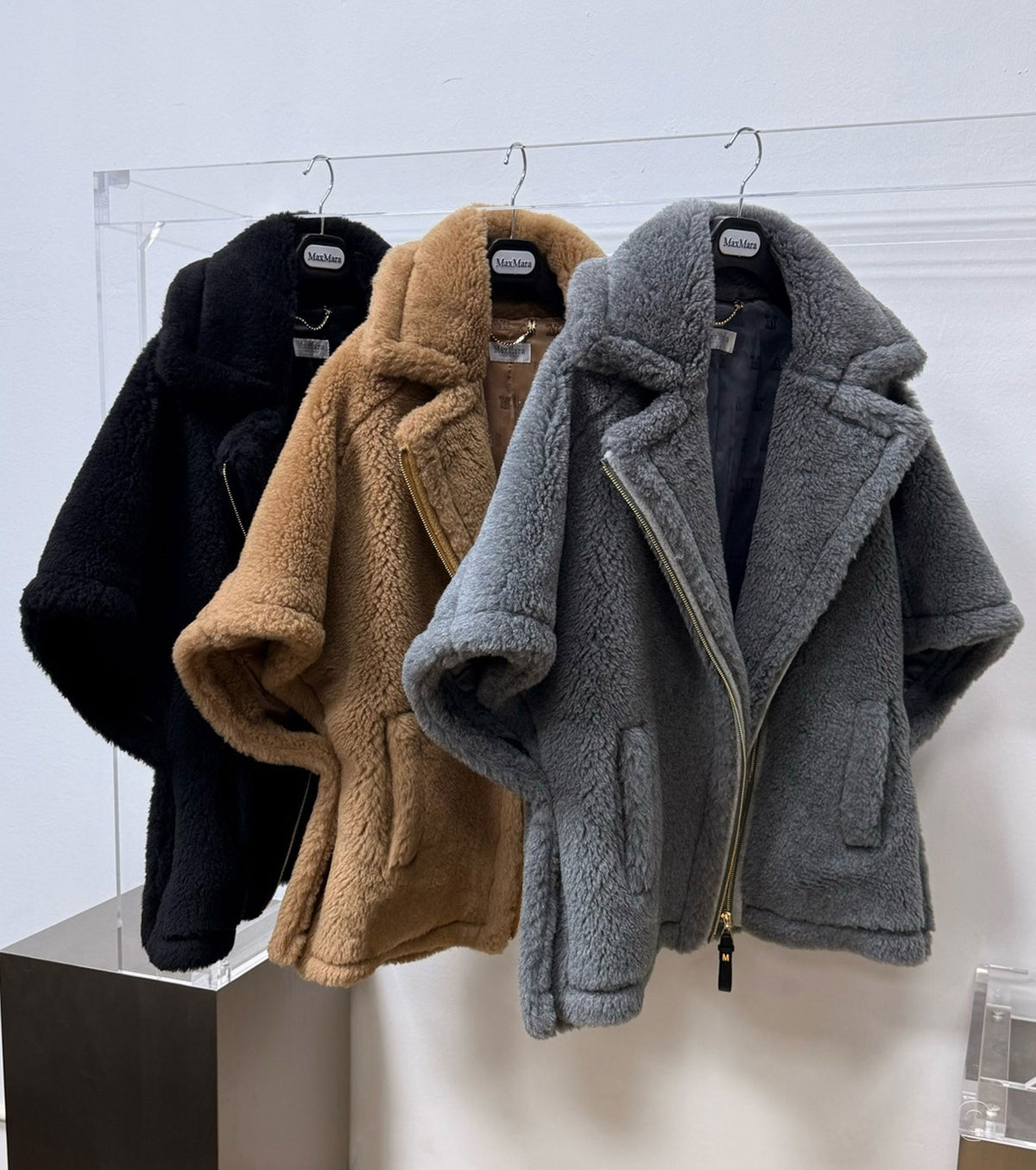 Women alpaca wool cape vest