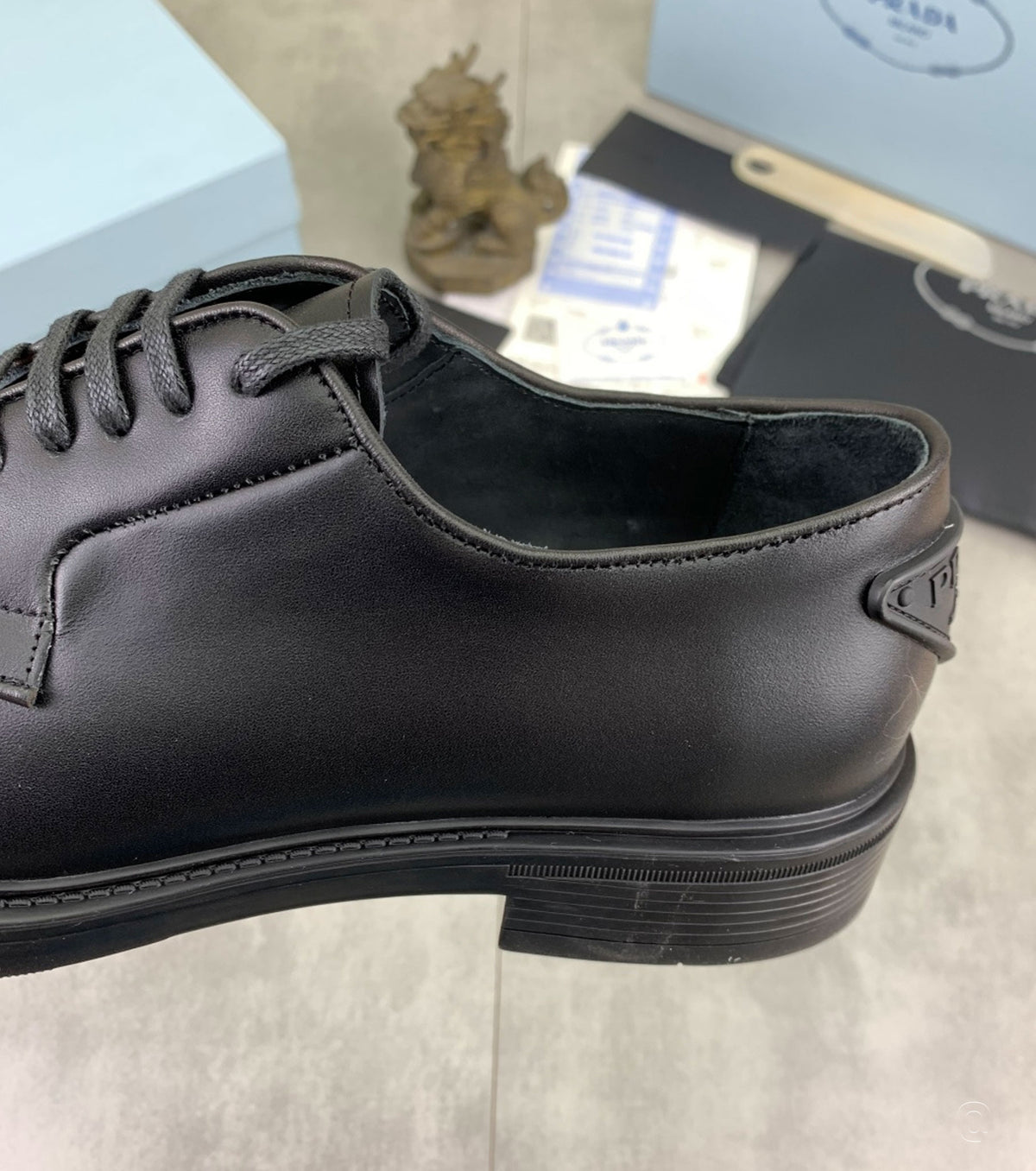 Brushed leather derby shoes