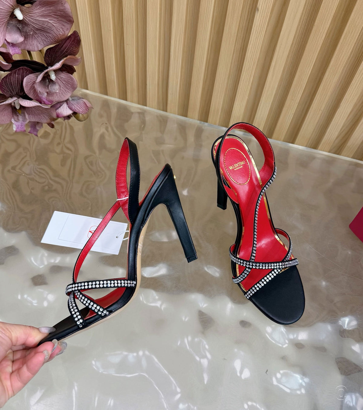 Dans Le Foyer crystal-embellished sandals