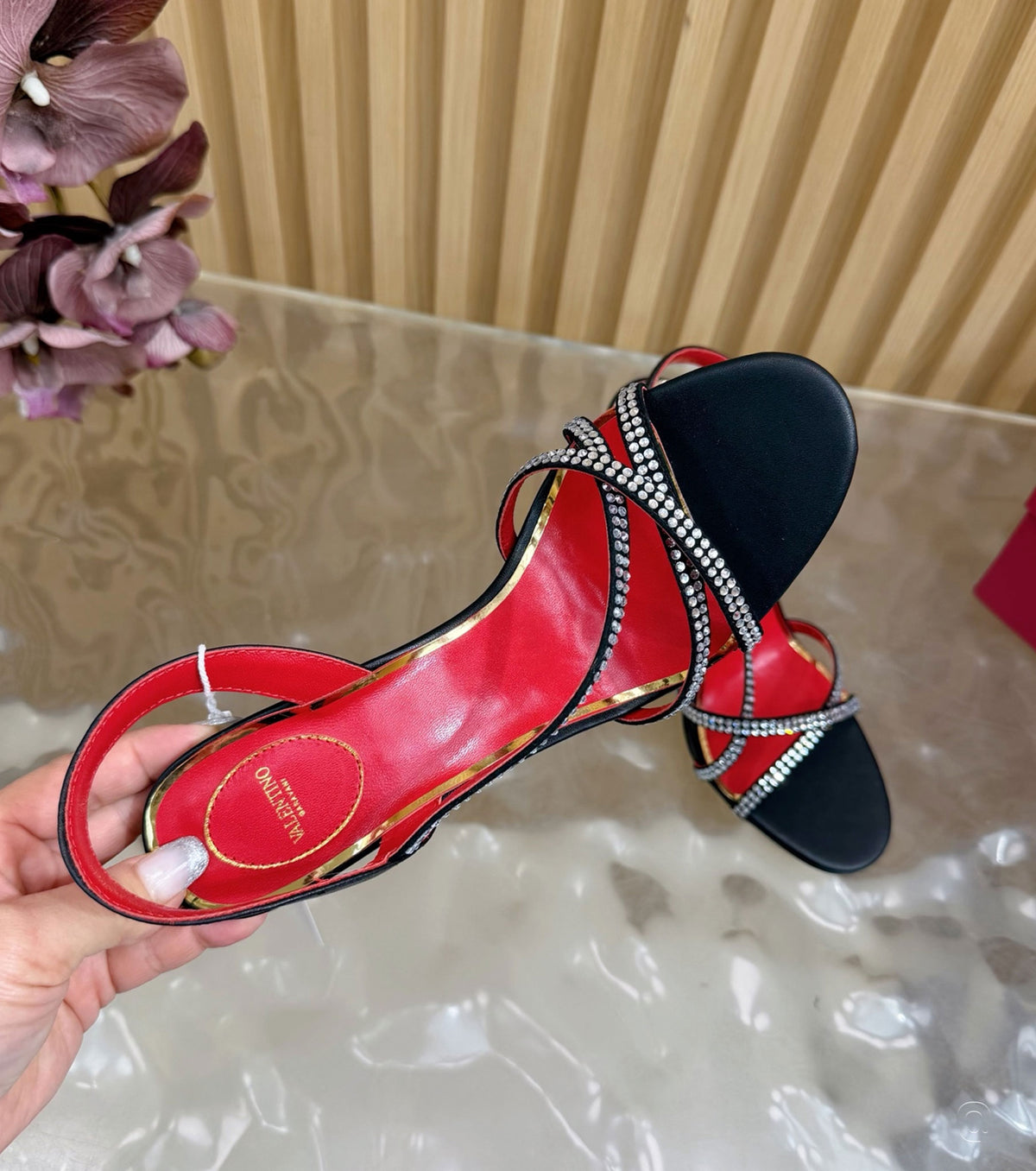 Dans Le Foyer crystal-embellished sandals