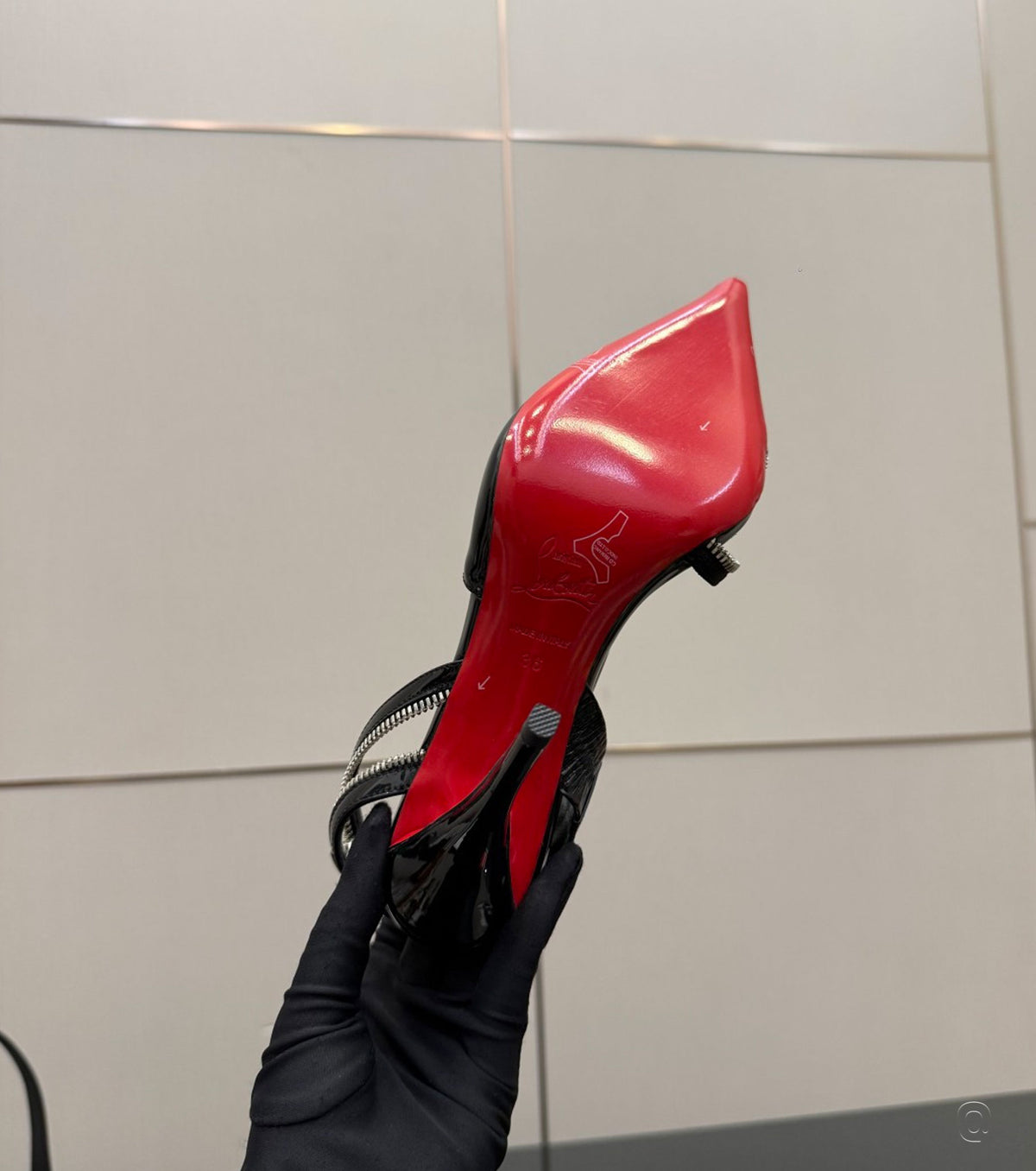 Leather slingback pumps