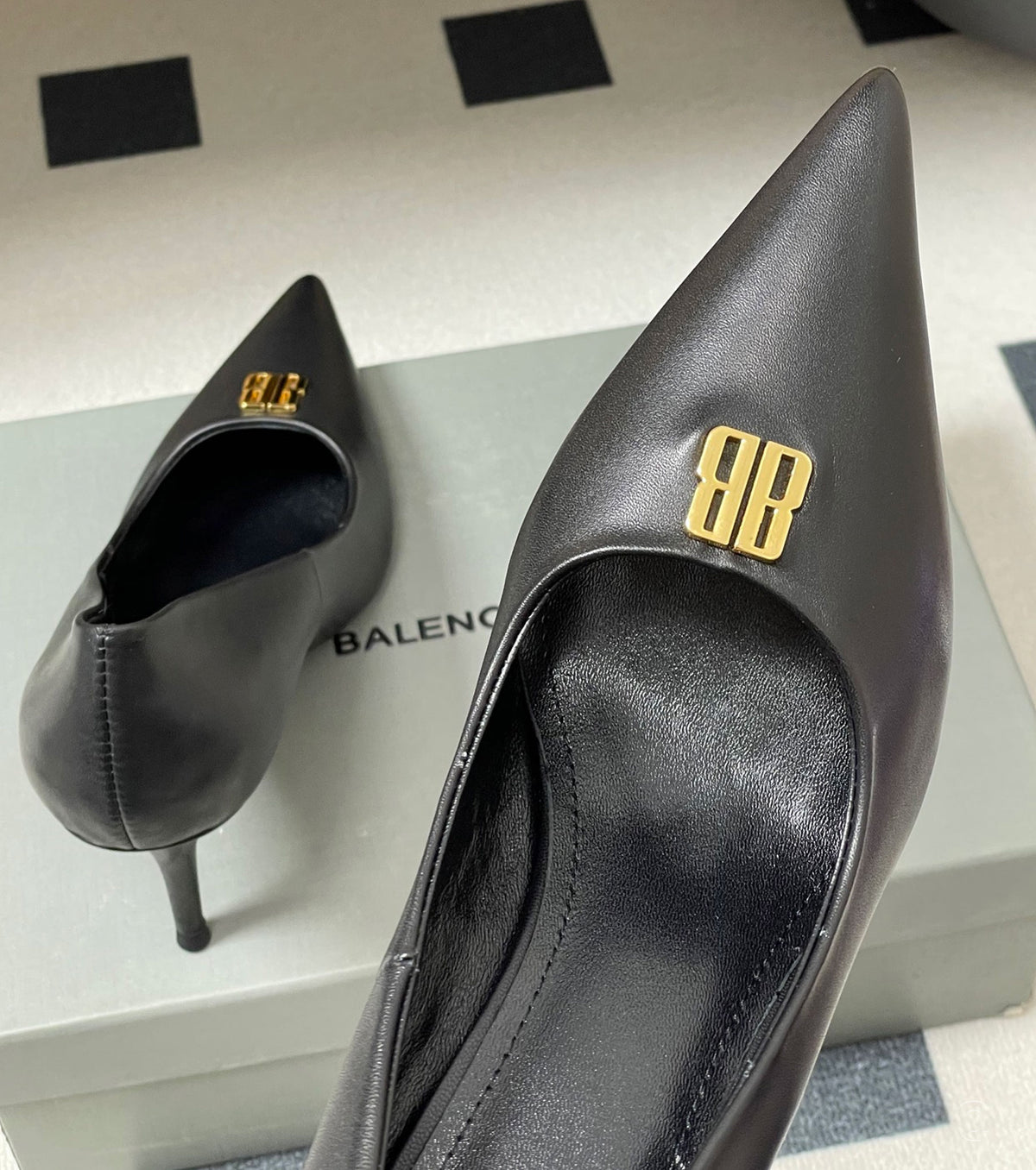 BB обувки на висок ток