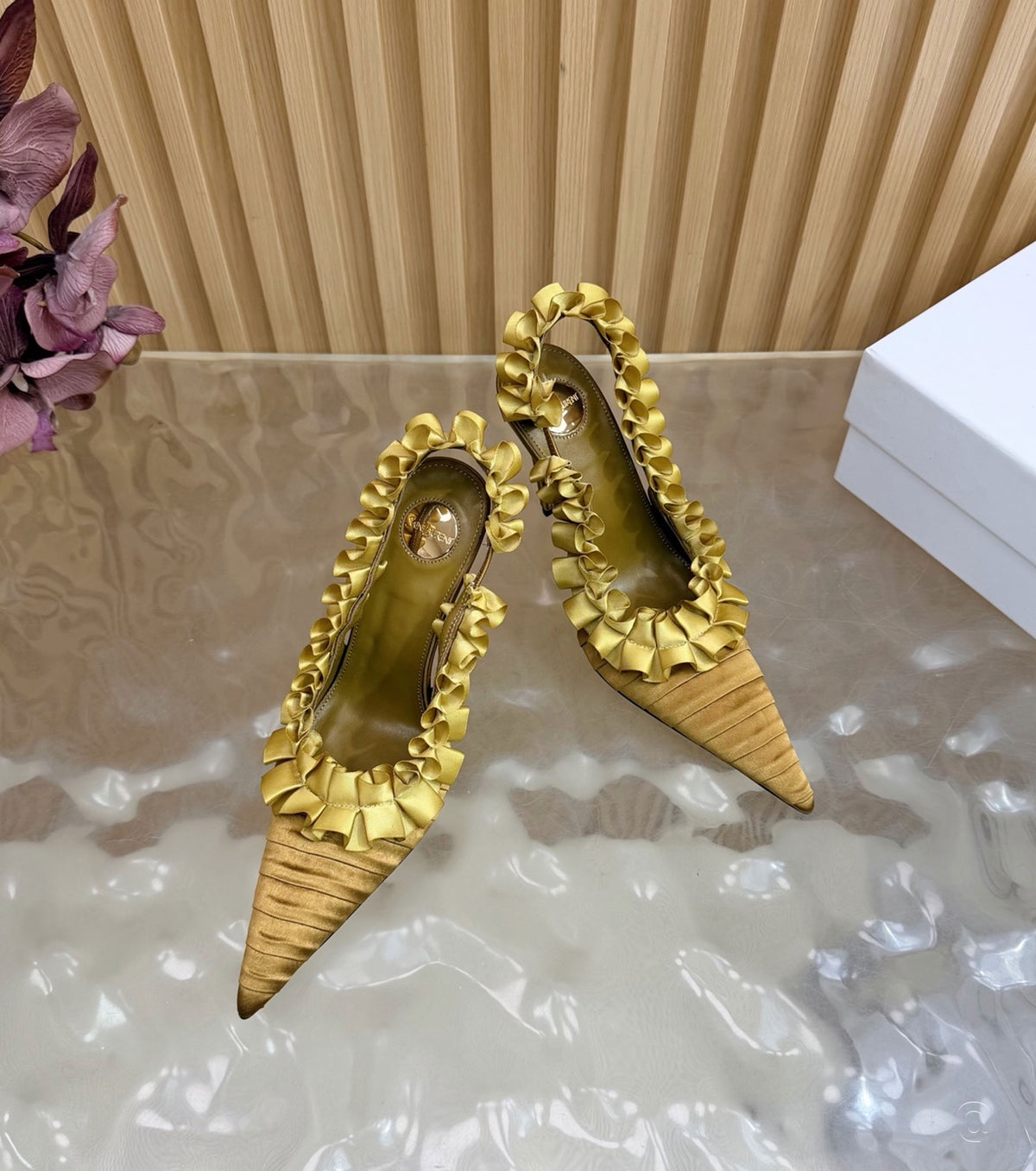 MADELEINE slingback pumps in silk taffeta