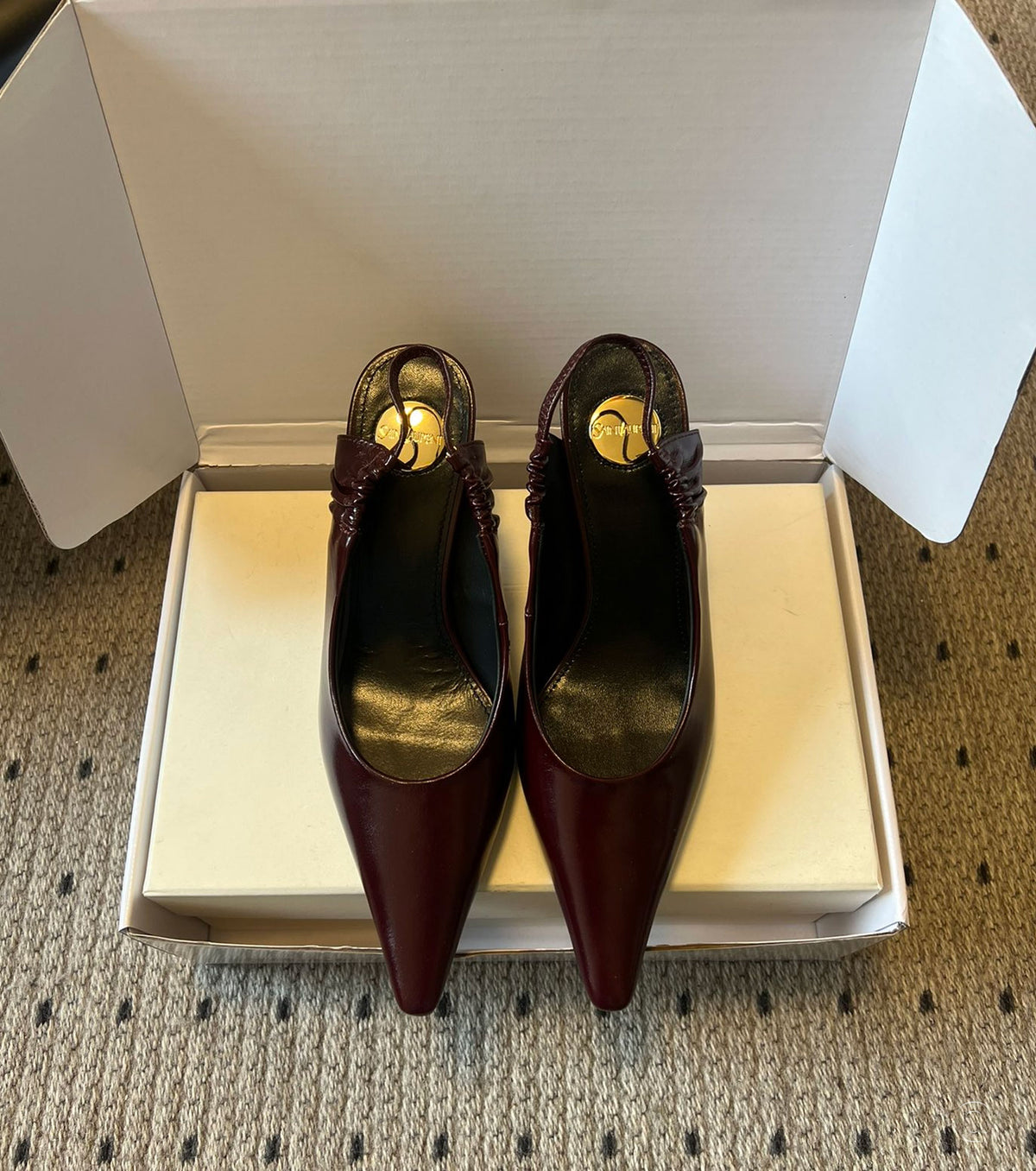 ANNE-MARIE slingback pumps