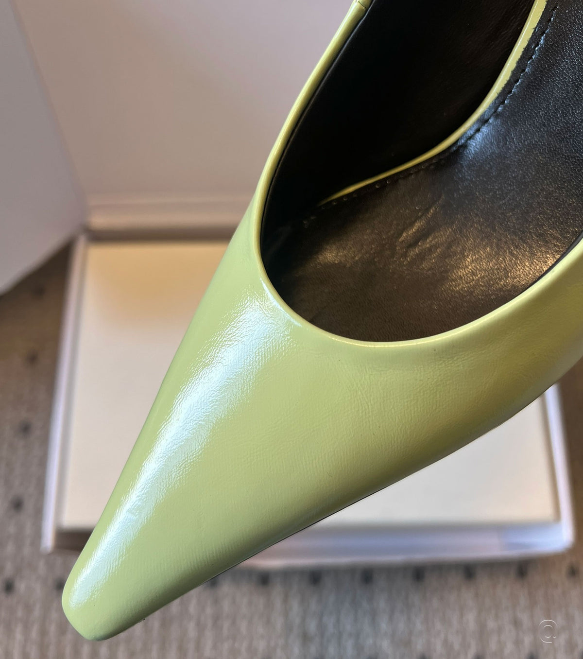 ANNE-MARIE slingback pumps