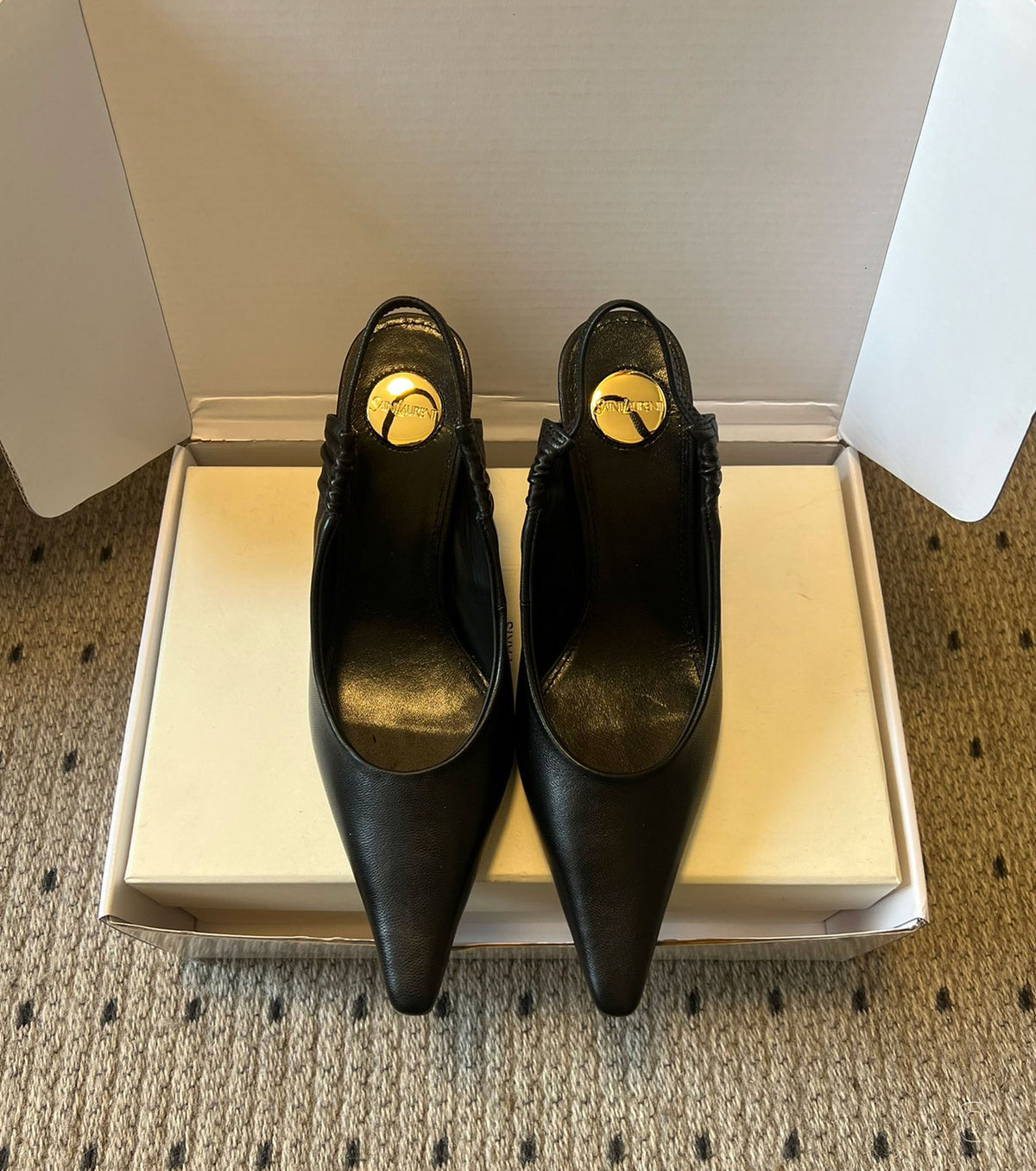 ANNE-MARIE slingback pumps