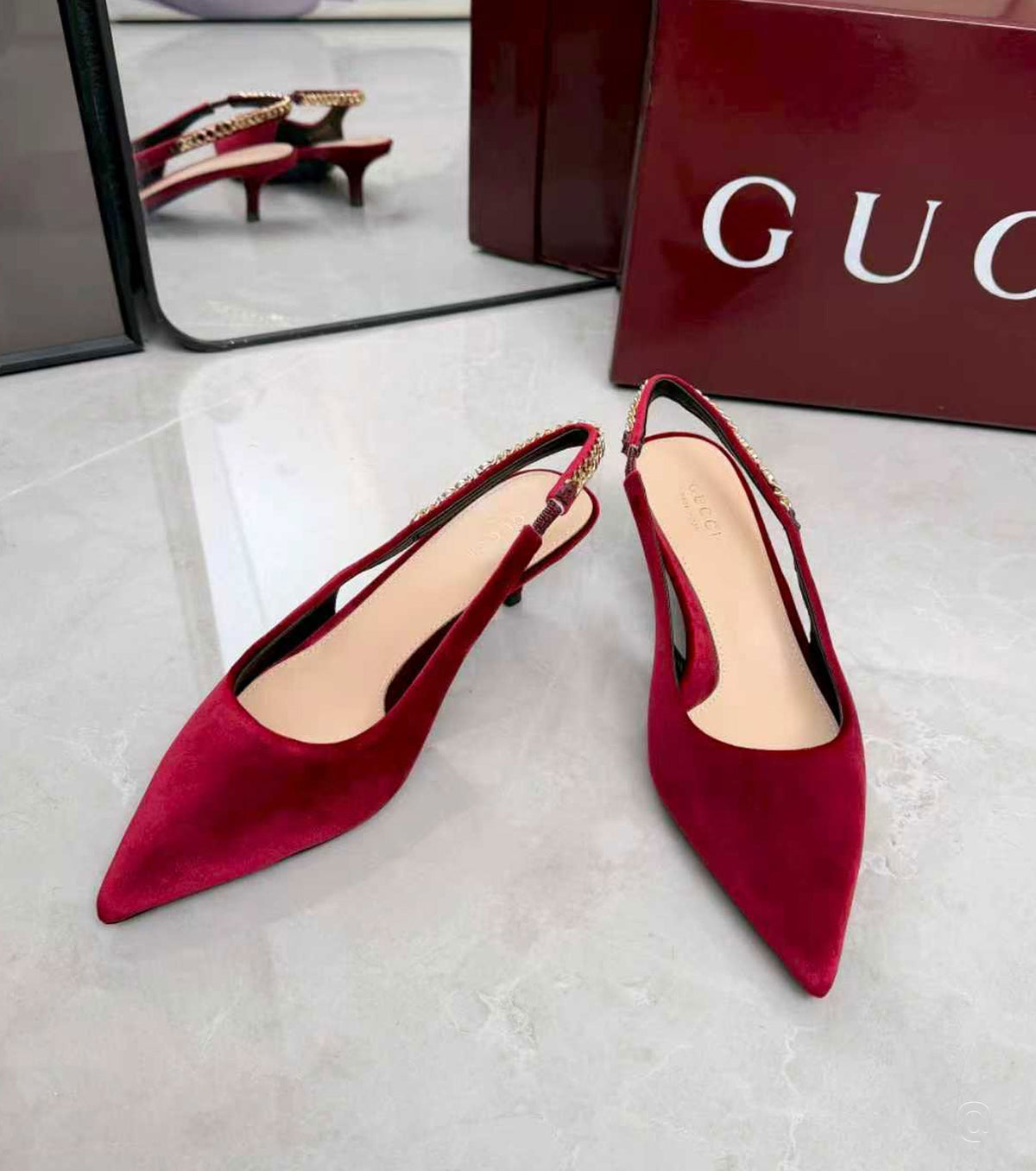 105mm Signoria chain strap pumps