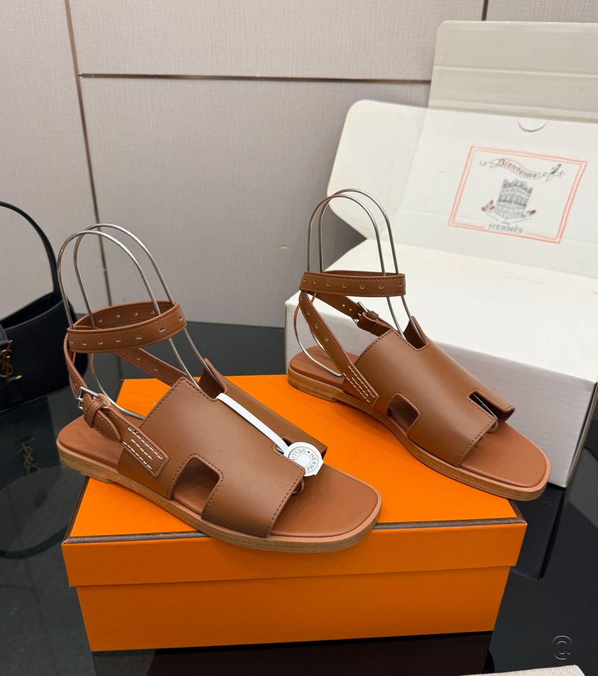 Maya sandal