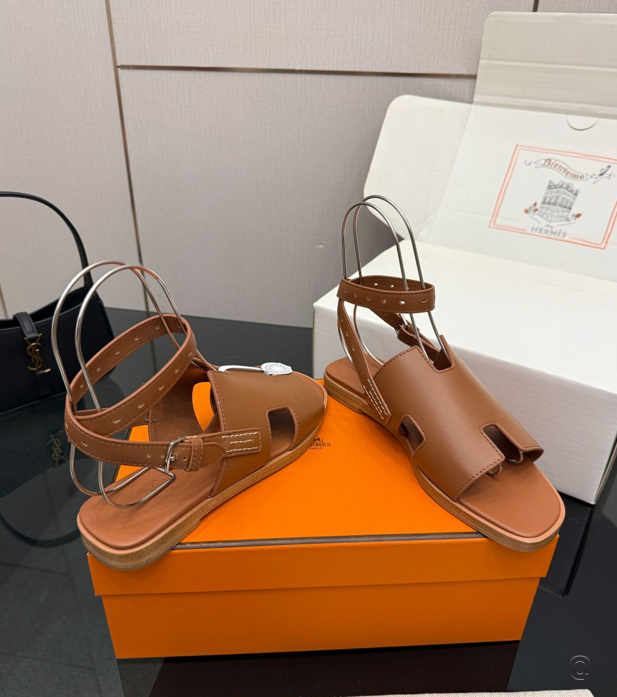 Maya sandal