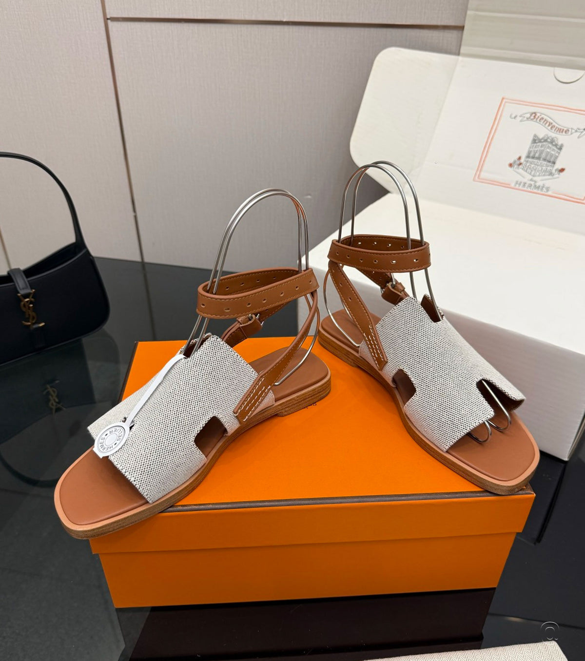 Maya sandal
