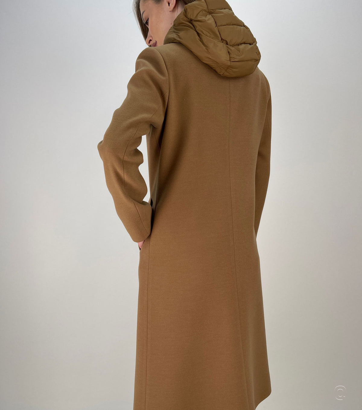 Дамско вълнено палто