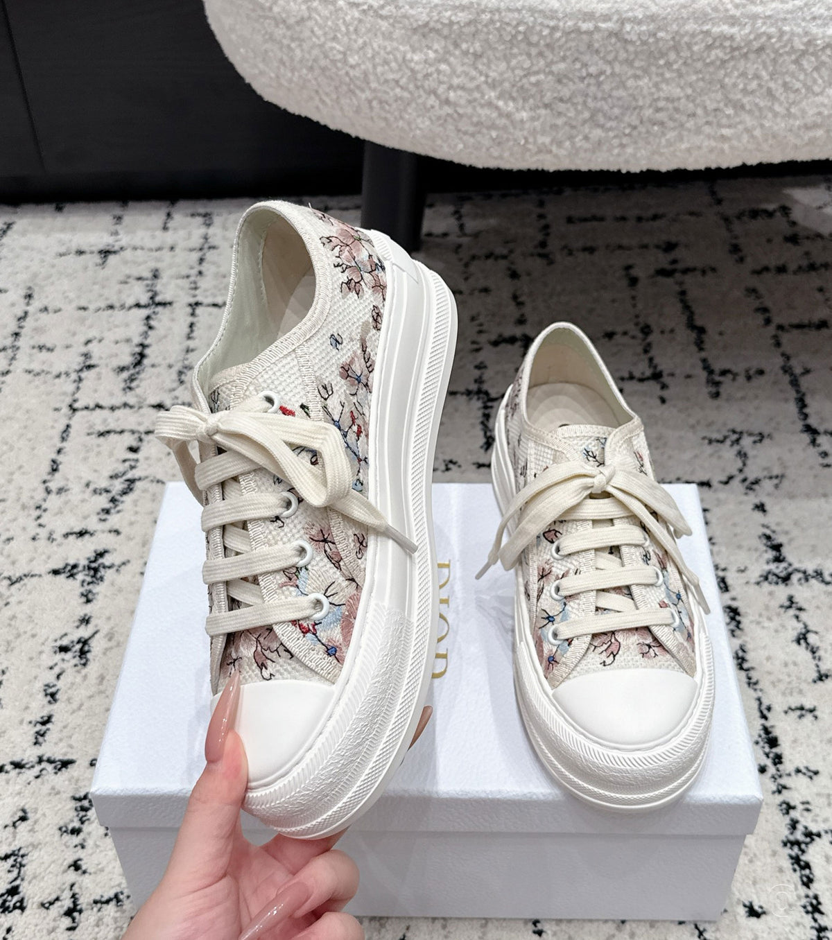 Platform Sneaker