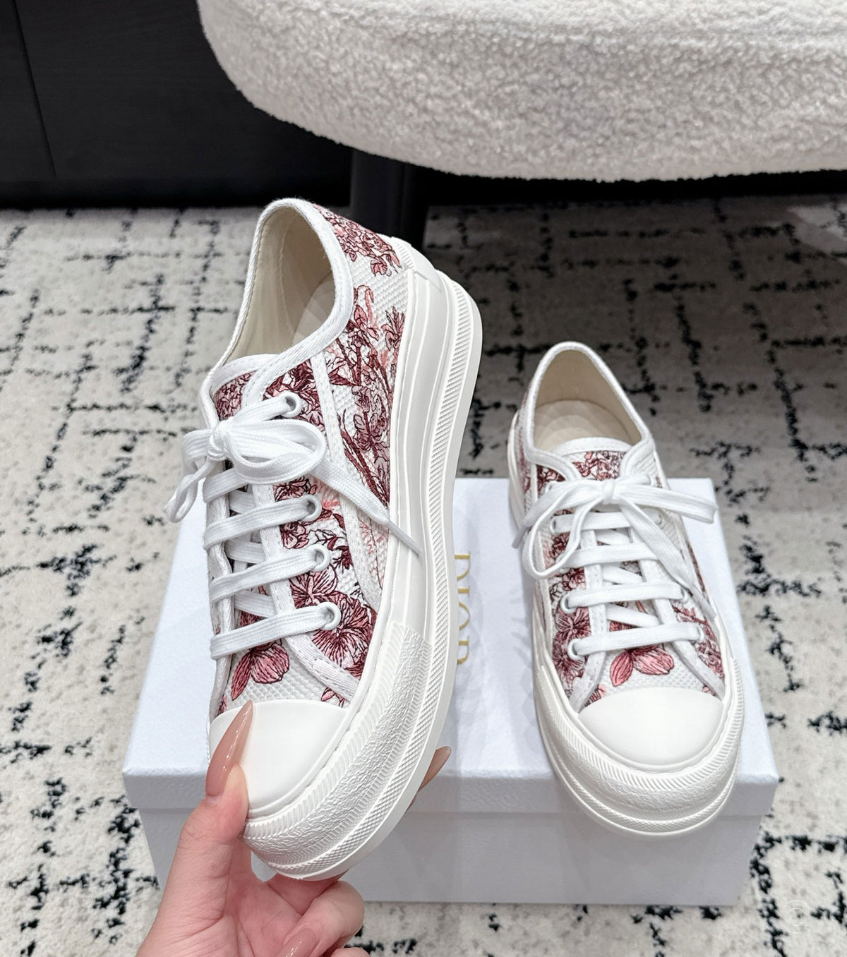 Platform Sneaker