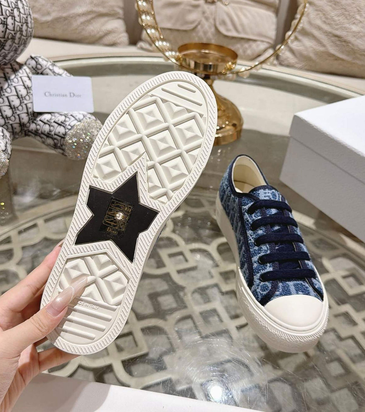 Platform Sneaker
