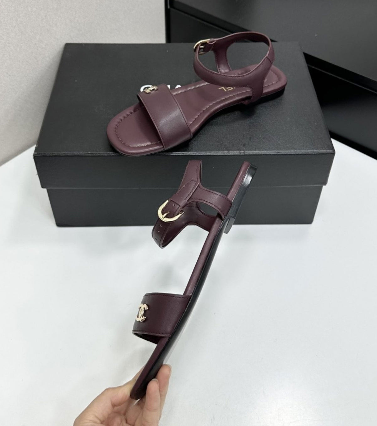 Leather sandal
