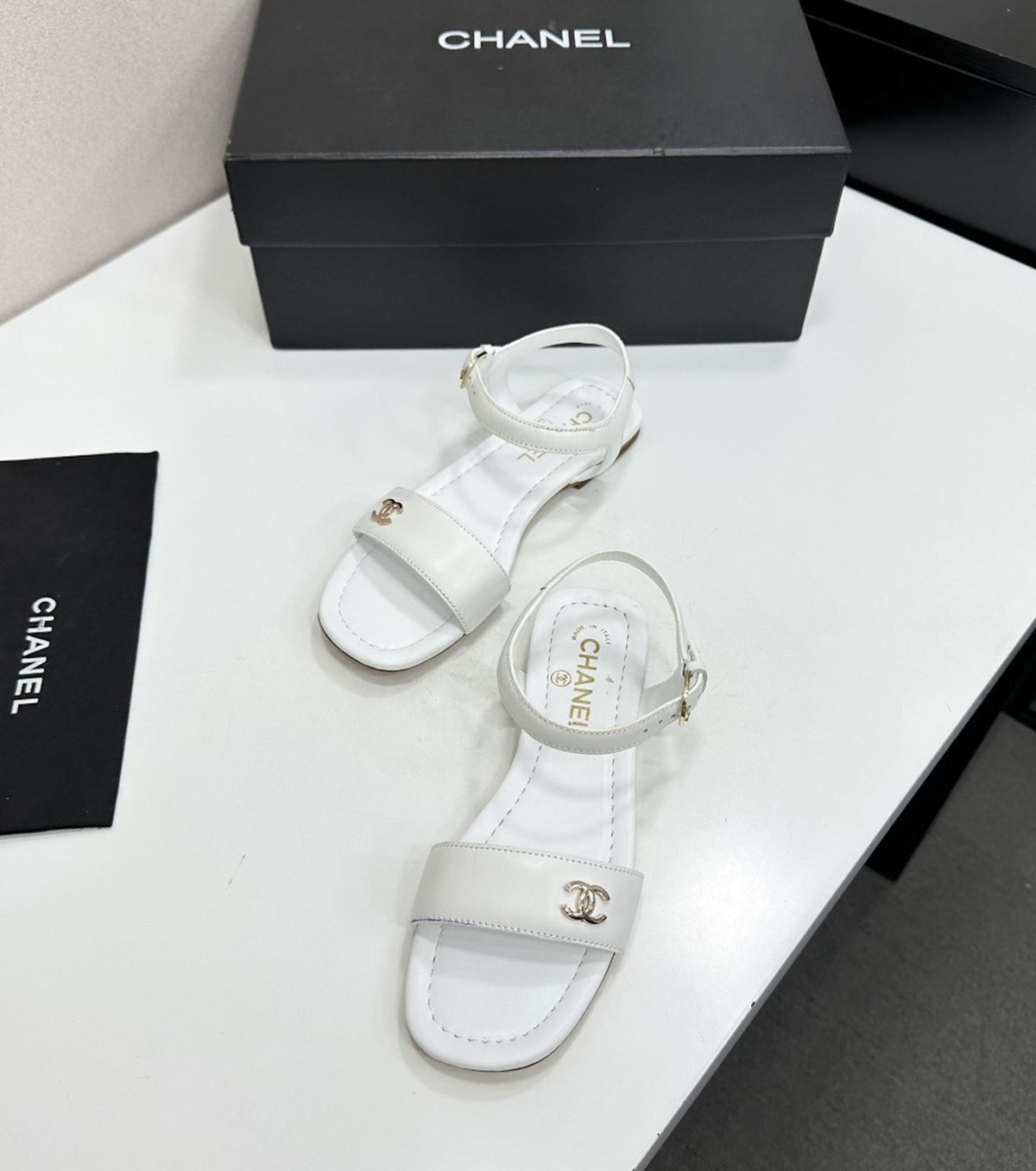Leather sandal