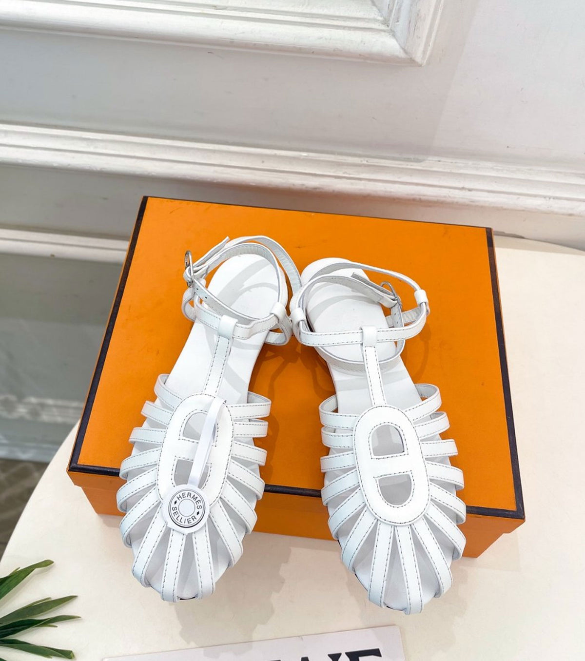 Nour Sandal