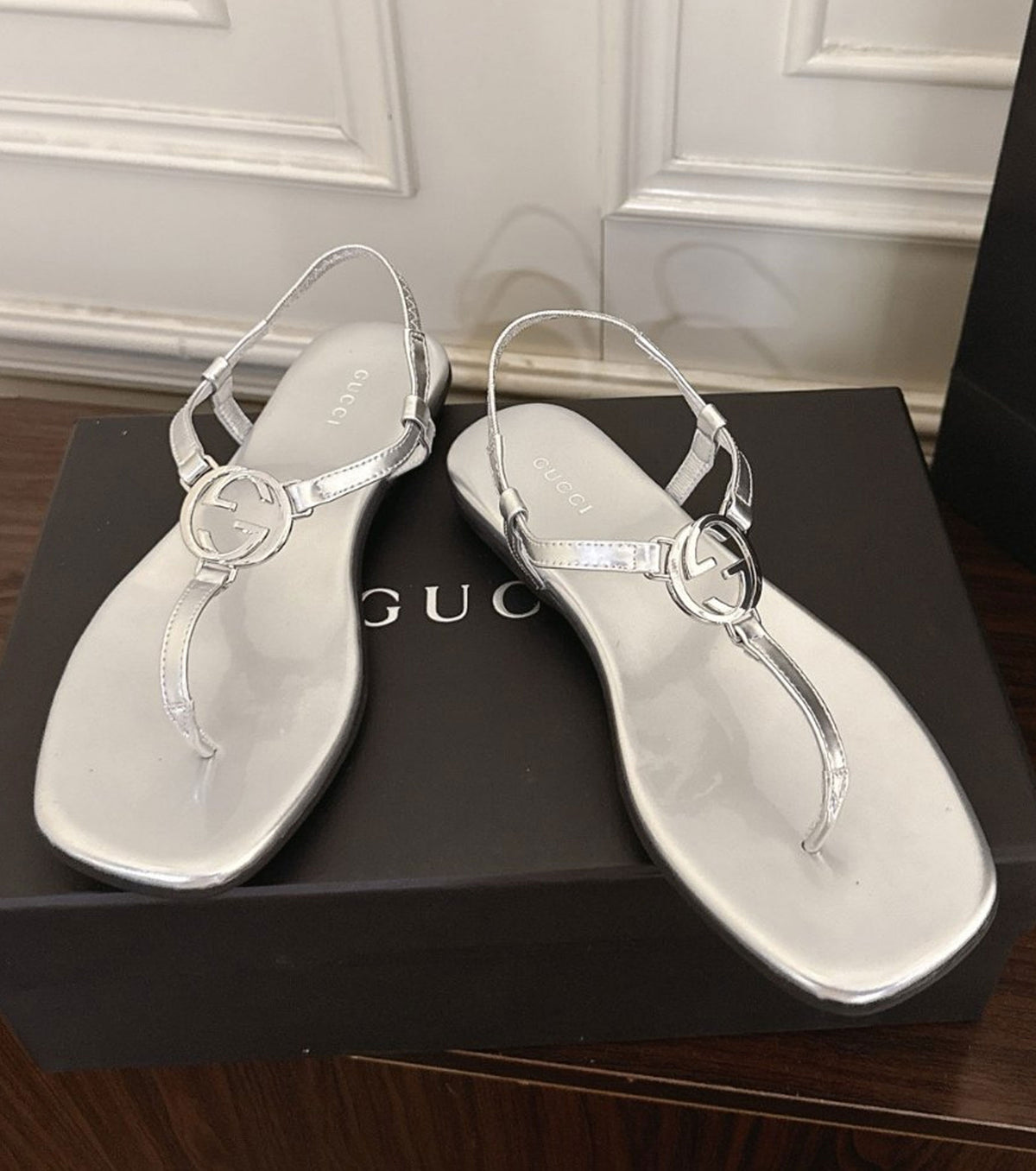 Leather sandal