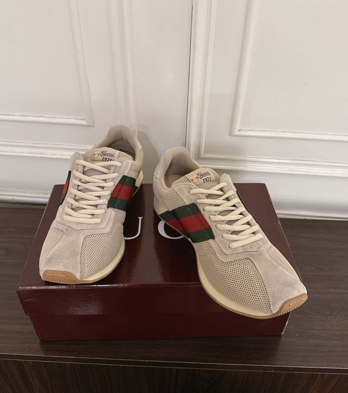 Tempo Sneakers