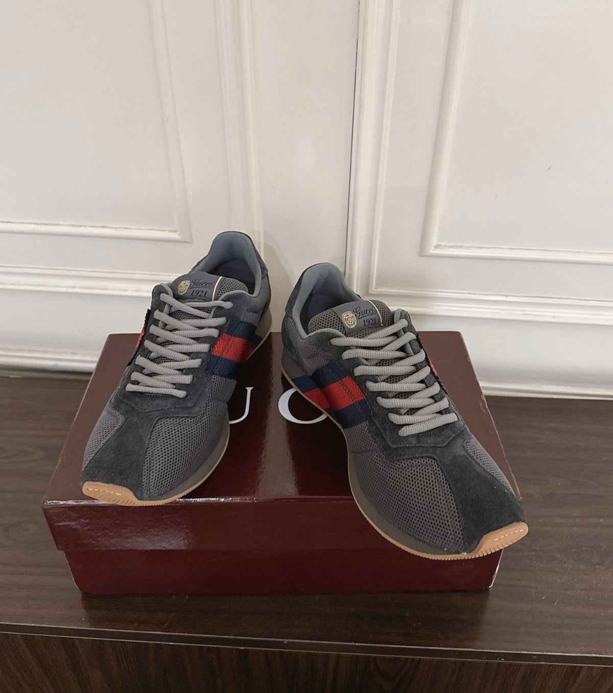Tempo Sneakers