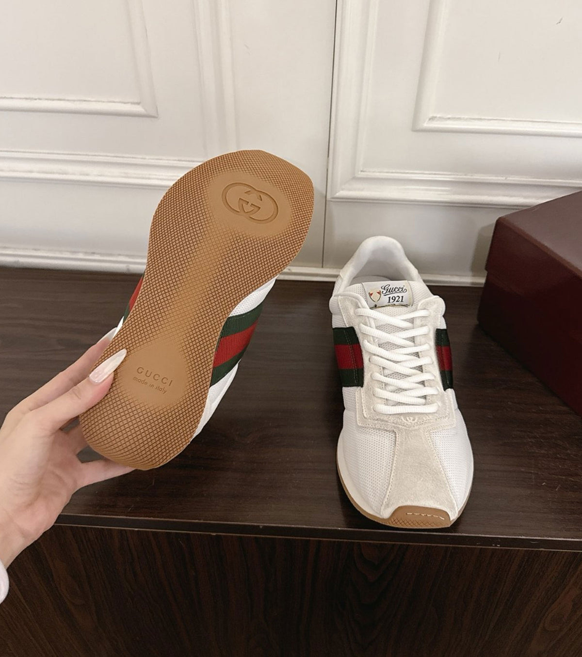 Tempo Sneakers