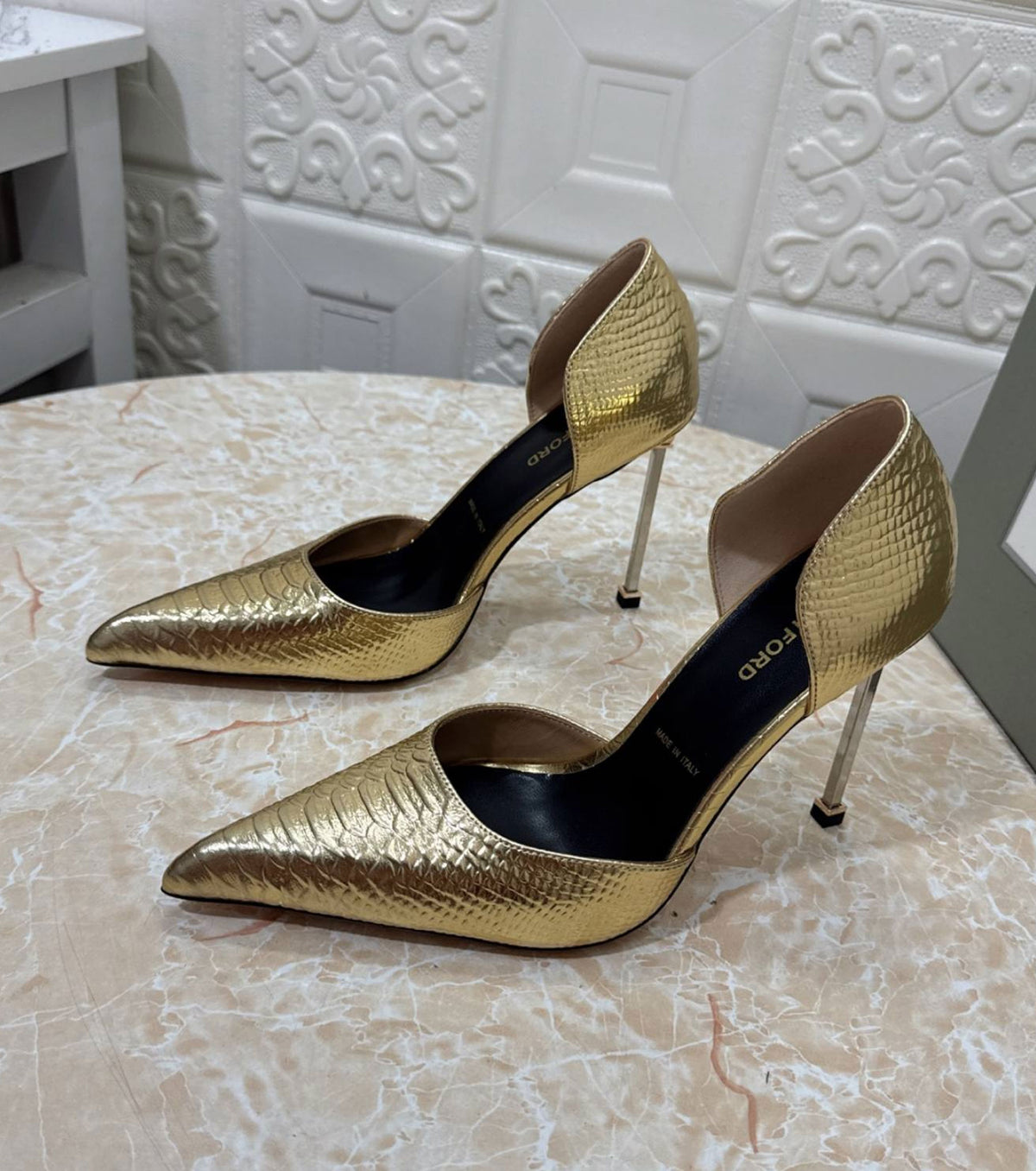 Leather Pump
