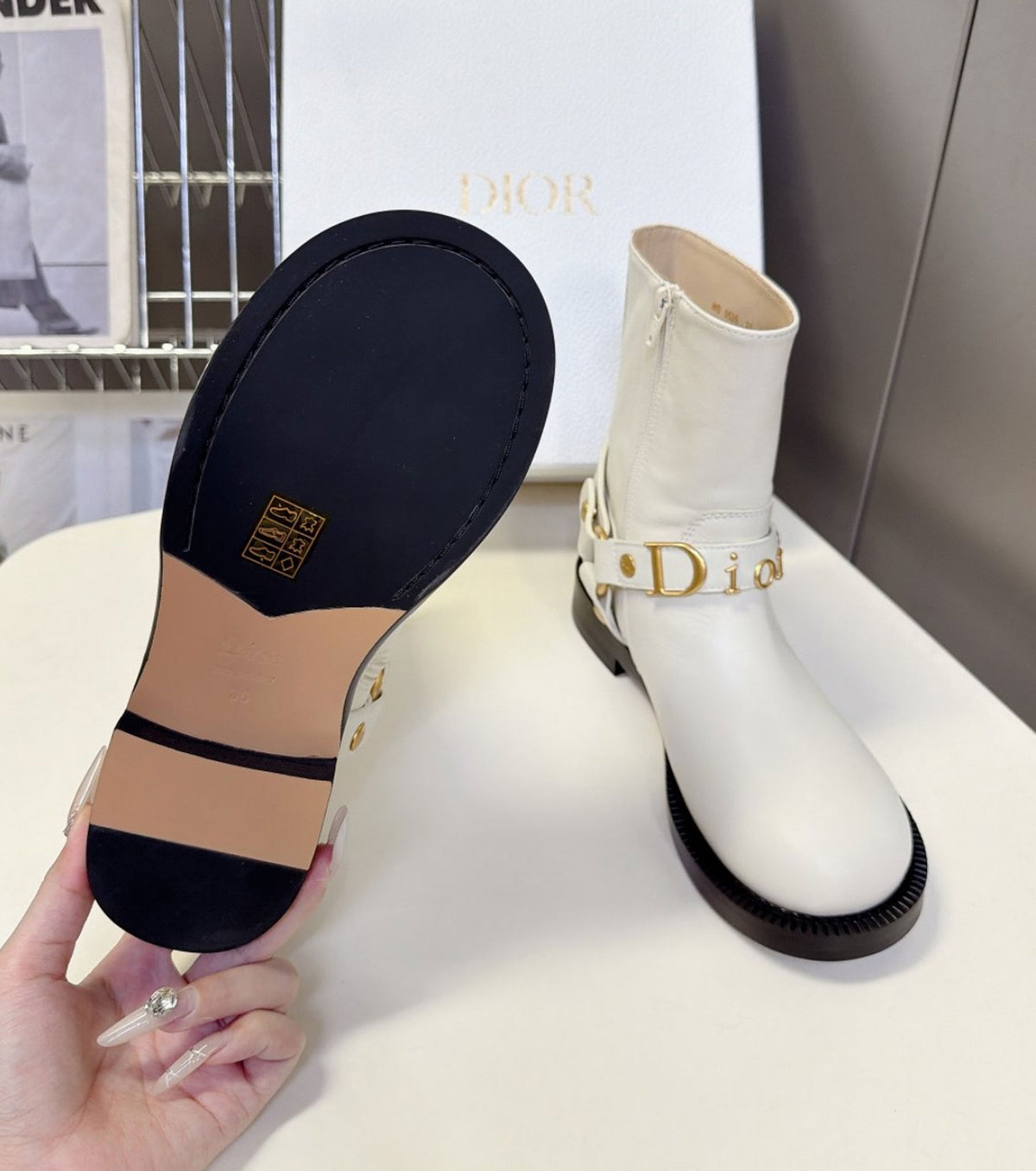 Bolt Ankle boot