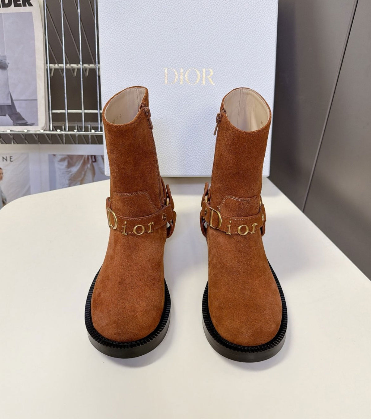 Bolt Ankle boot