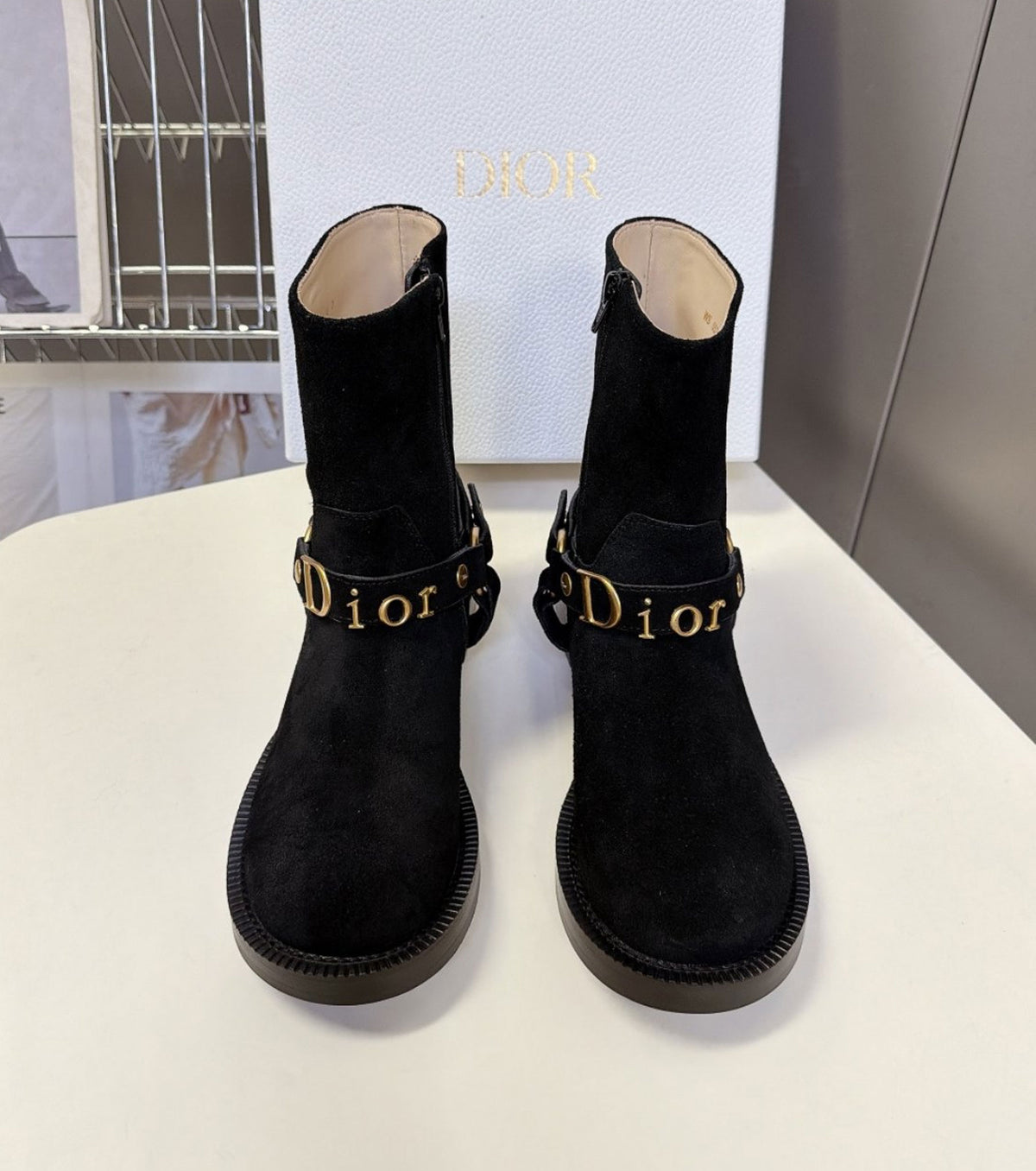 Bolt Ankle boot