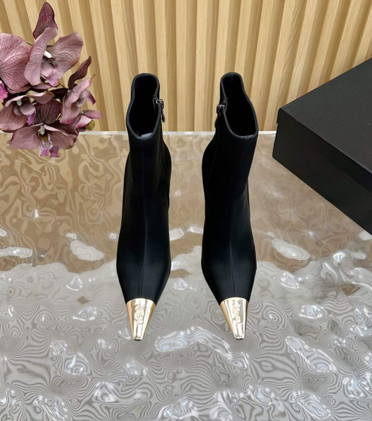 Women boots