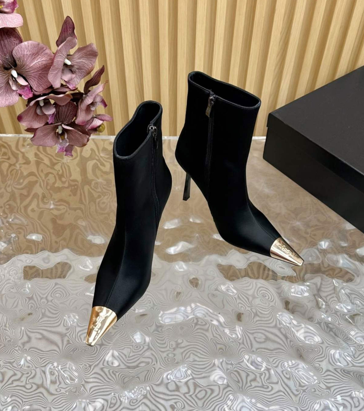 Women boots