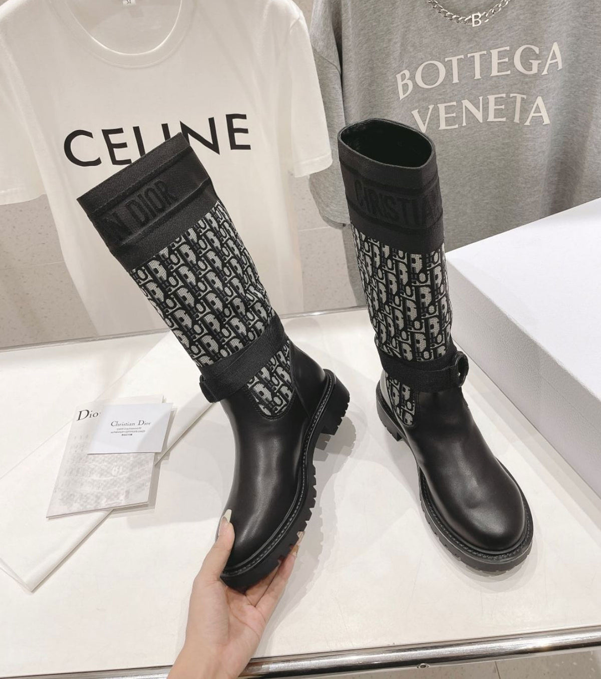 D-Major Boot