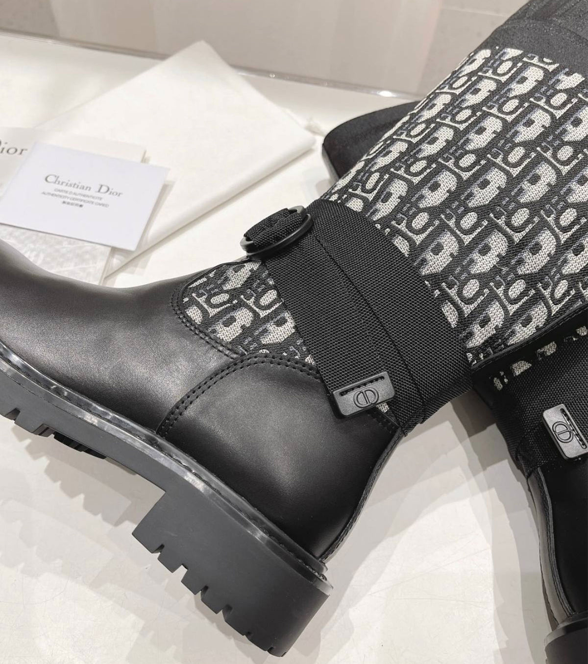 D-Major Boot