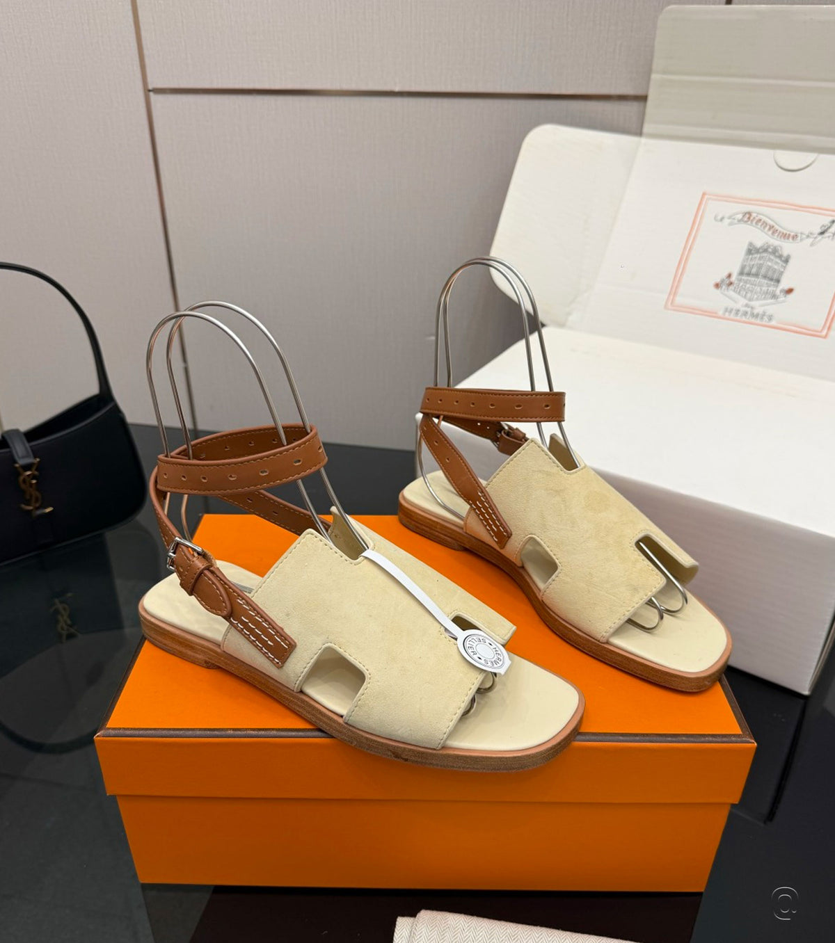 Maya sandal