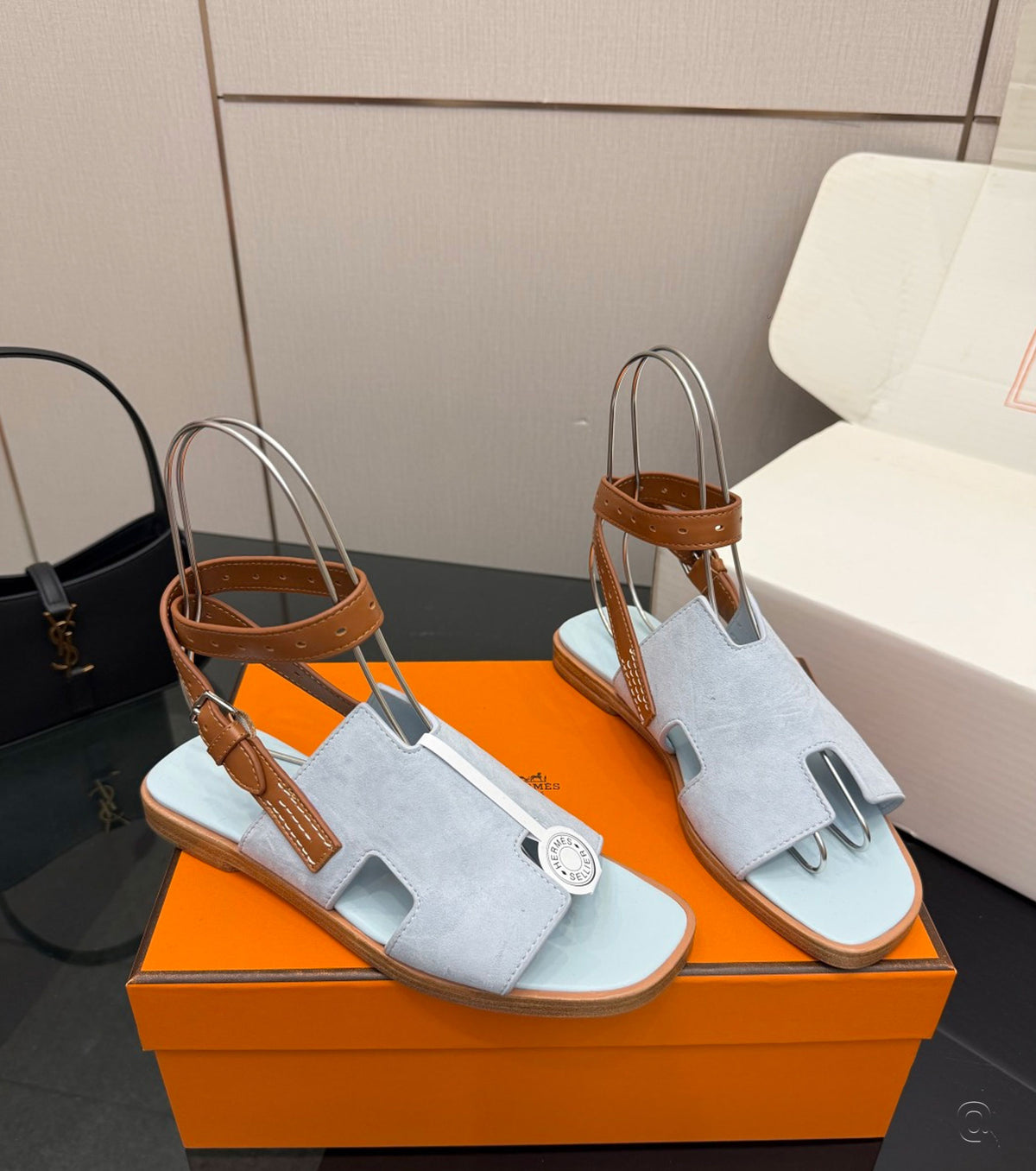 Maya sandal