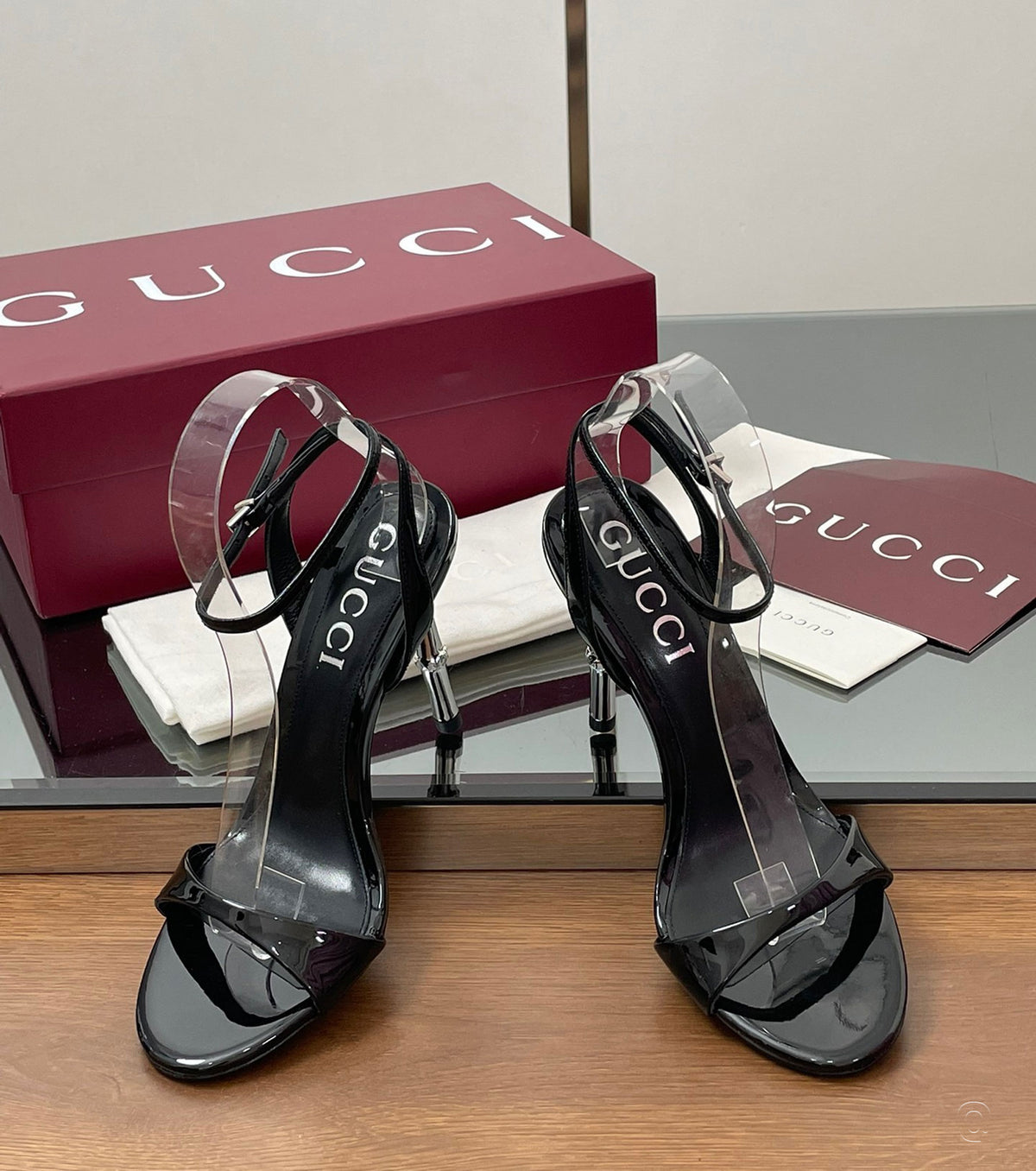 Bamboo-effect heel sandals