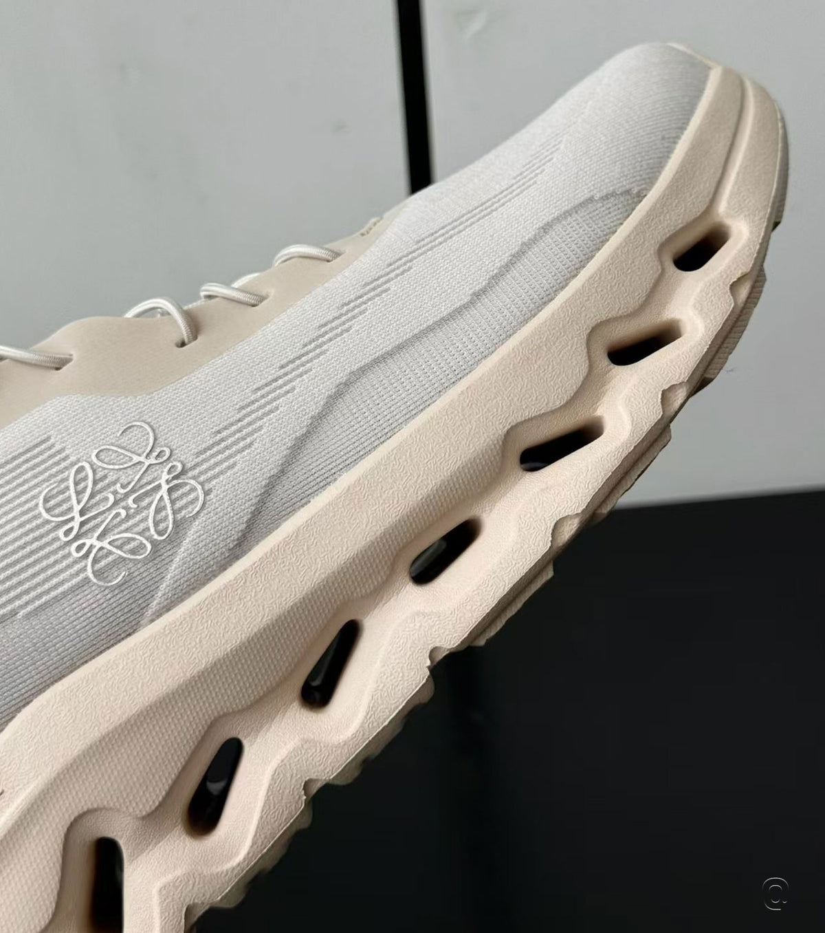 On Running x Loewe Cloudtilt sneakers