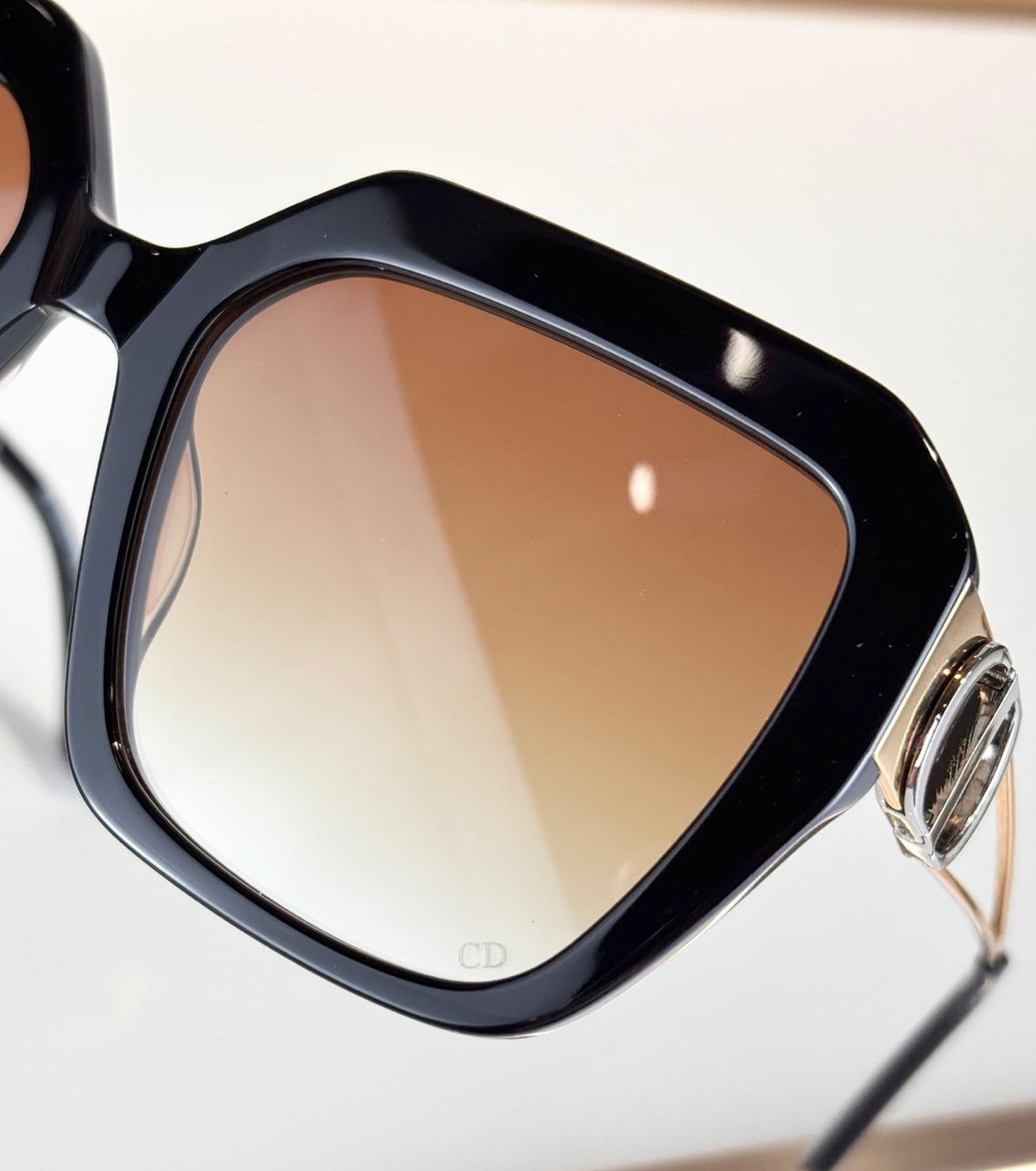 30 Montaigne sunglasses