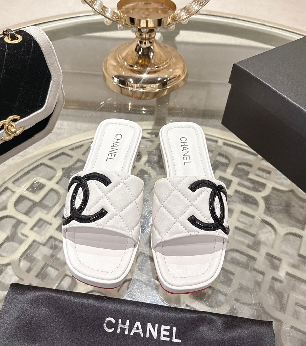 Leather CC Cambon Slide