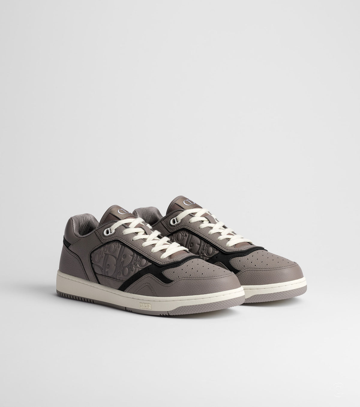 B27 Uptown Low-Top Sneaker