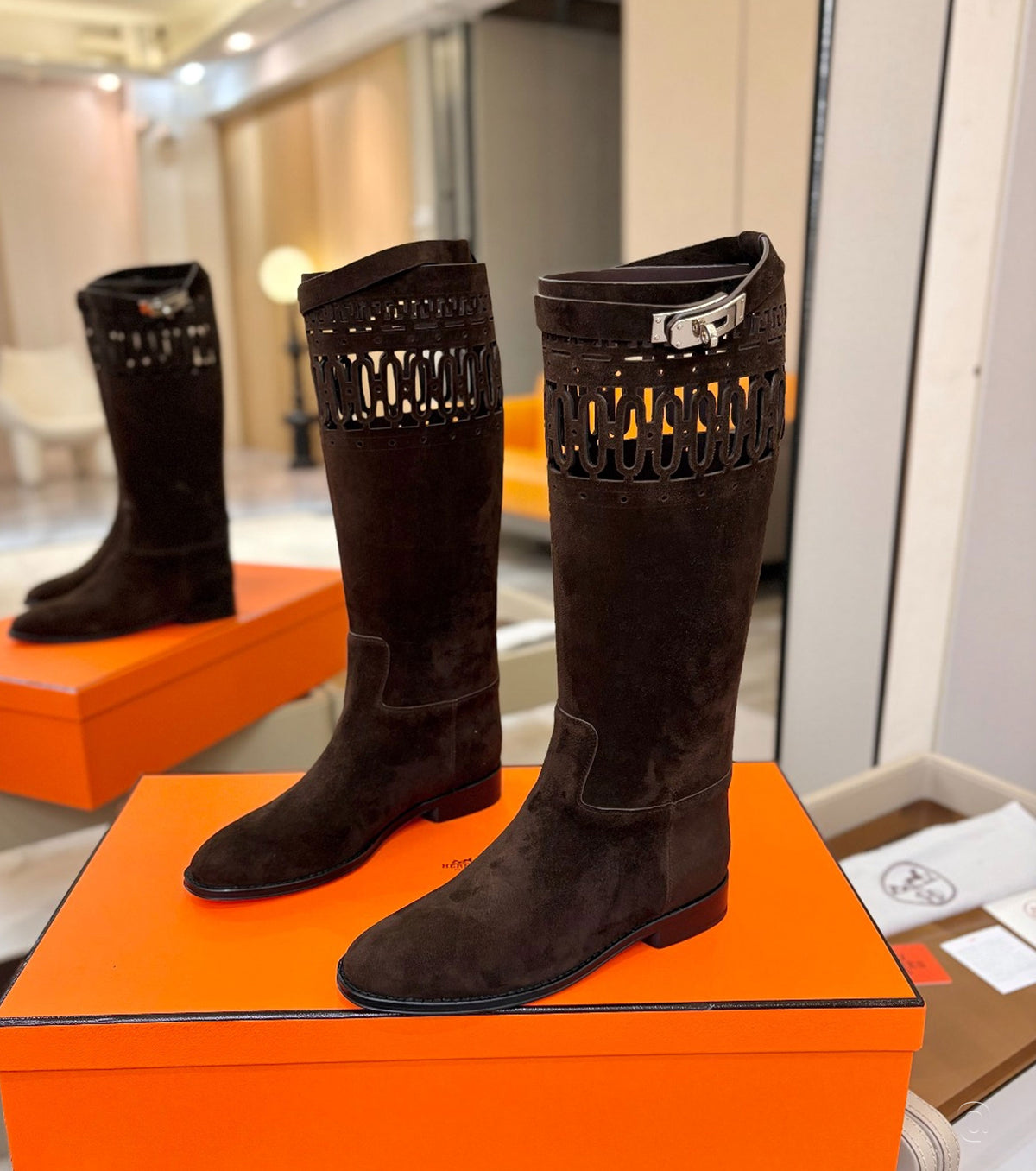 Jumping boot