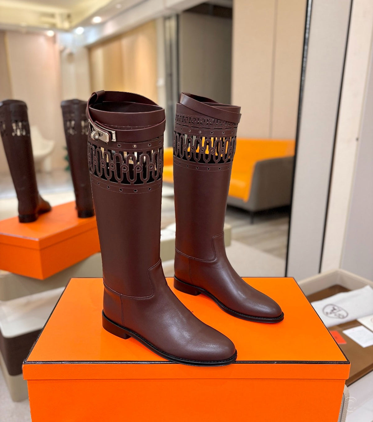 Jumping boot