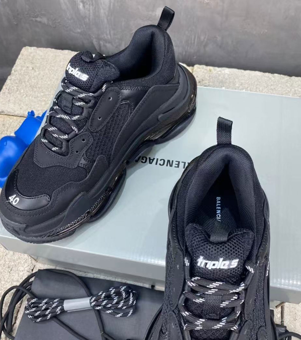 Triple S Sneaker